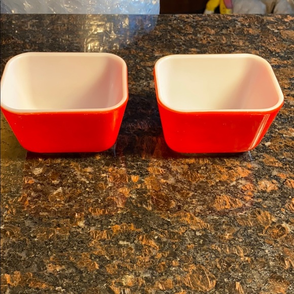 2 Pyrex Red 501 Glass Storage Containers